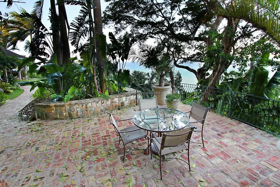 Bambu Six Bedroom Villa Hopewell
