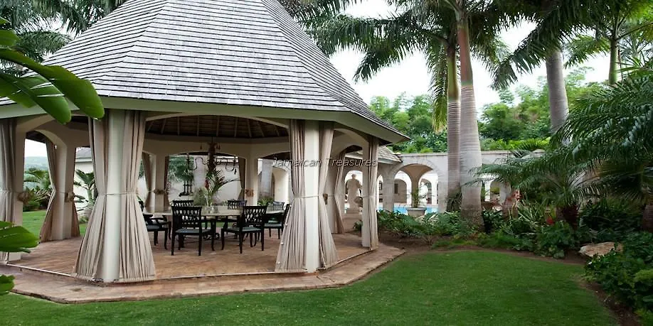 Bambu Six Bedroom Villa Hopewell