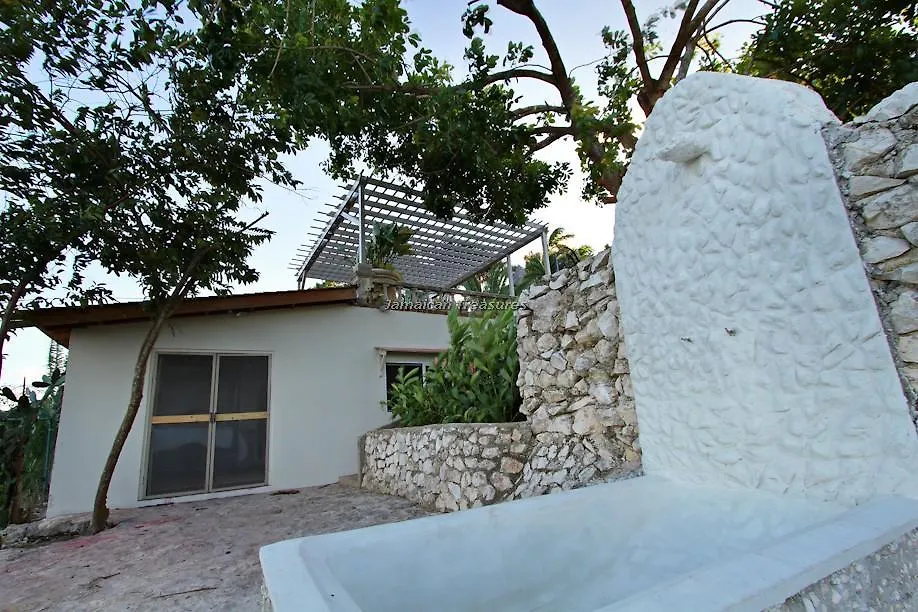 Bambu Six Bedroom Villa Hopewell Jamaica