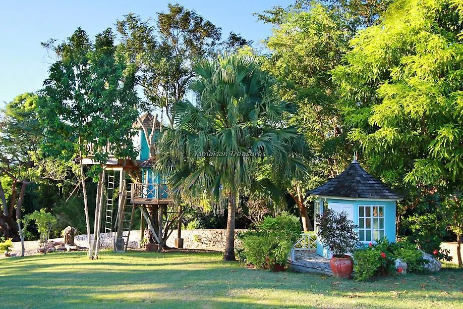 Bambu Six Bedroom Villa Hopewell